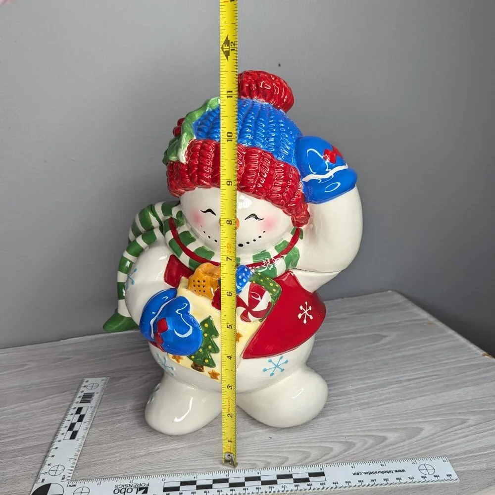 Studio Nova Festive Frosty 11.5